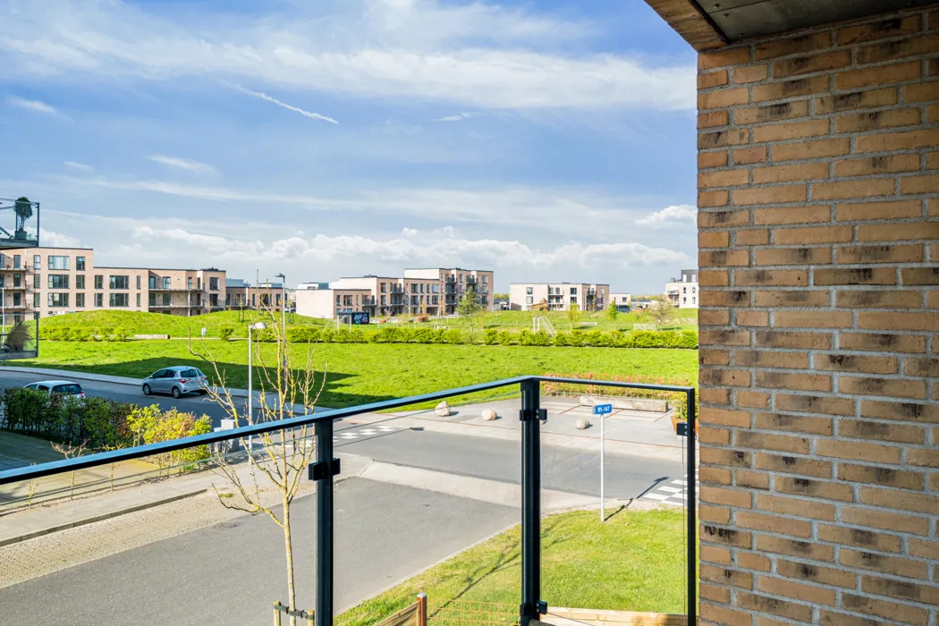 Stor og lys 4-værelses lejlighed i Hasserislund 11