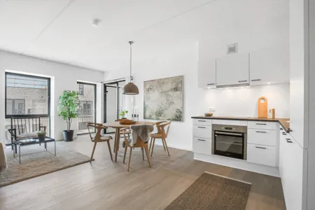 Unik 2-værelses lejlighed med tagterrasse på Ankomstpladsen 1