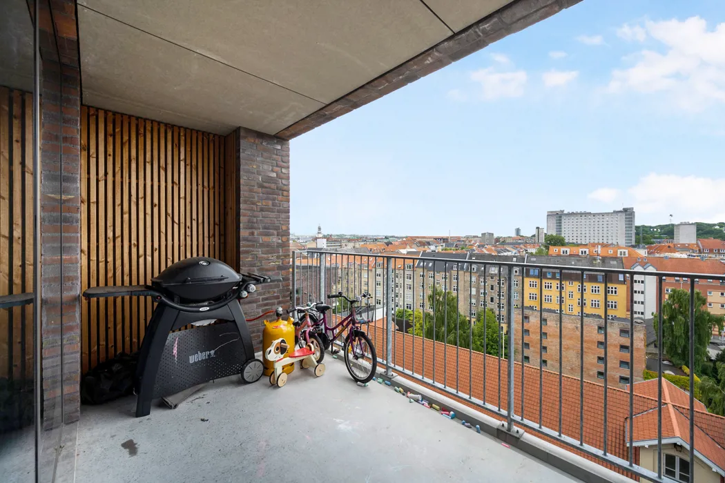 Skøn 4-værelses lejlighed med altan i AstaHus 2