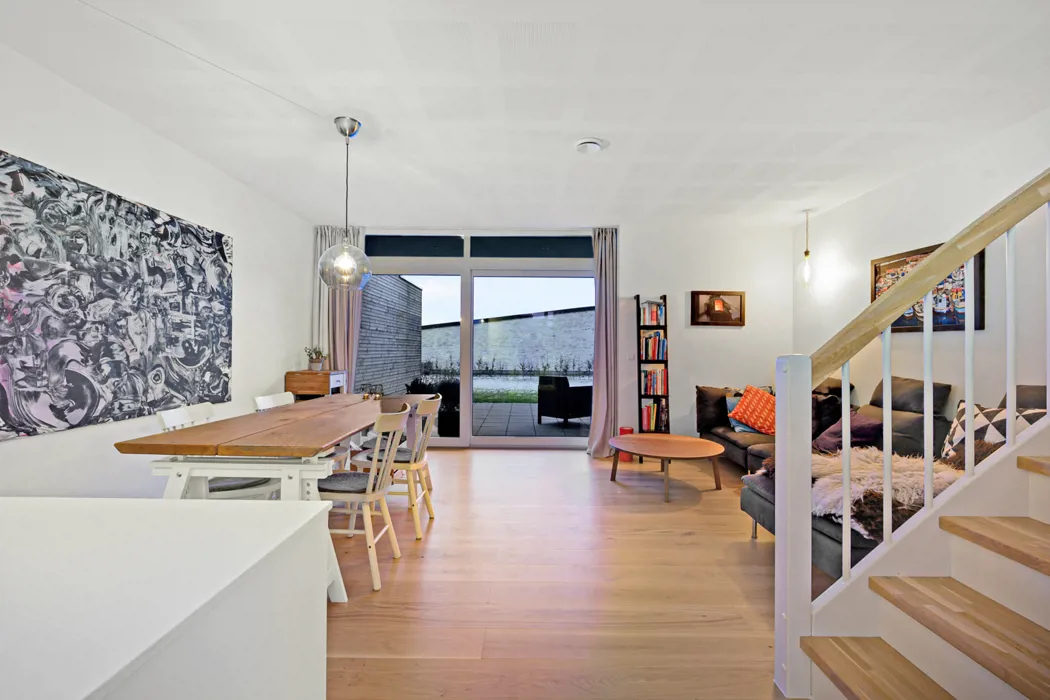 Stort 4-værelses rækkehus i skønne omgivelser 3