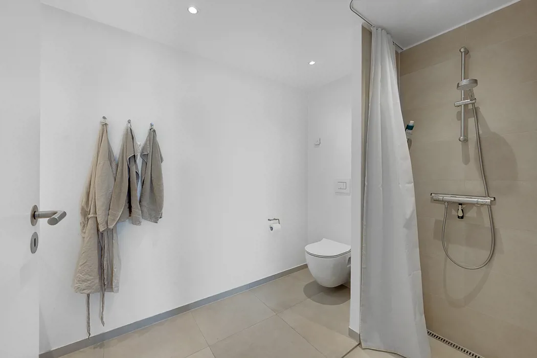 Stor 3-værelses lejlighed med fantastisk udsigt i Taffeltårnet 11