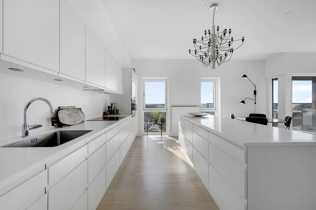 Stor 3-værelses lejlighed med fantastisk udsigt i Taffeltårnet 2