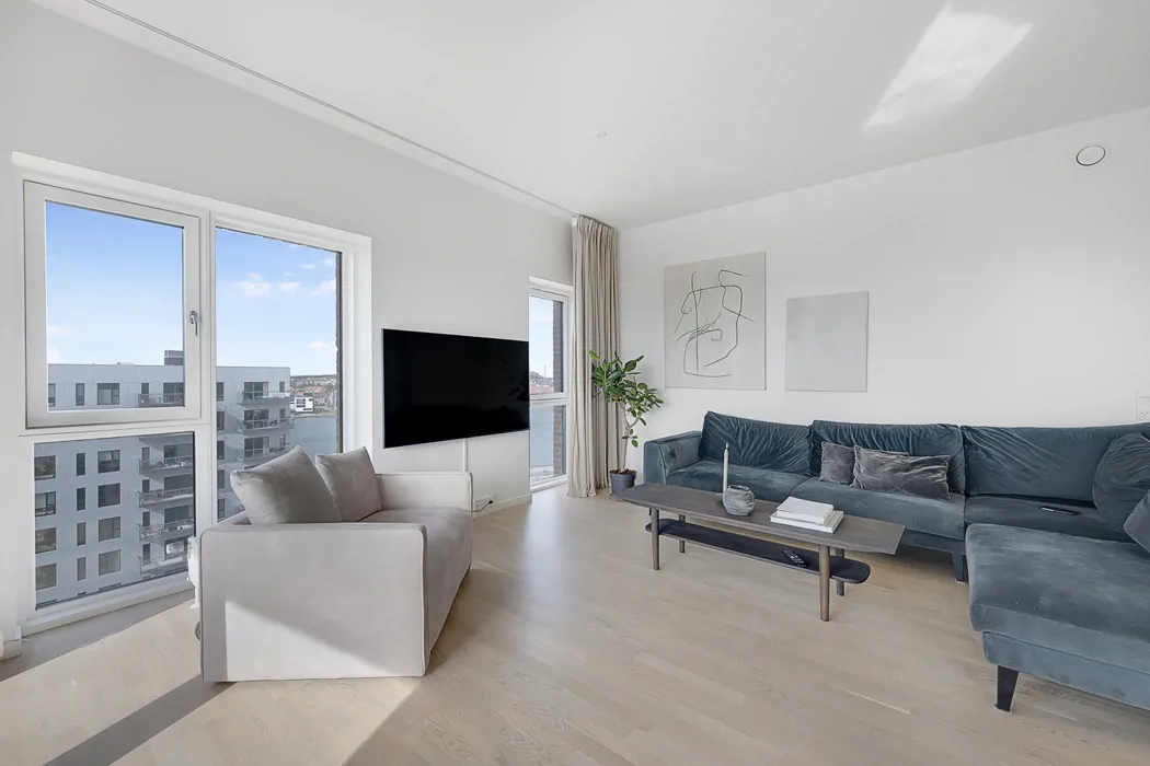 Stor 3-værelses lejlighed med fantastisk udsigt i Taffeltårnet 6