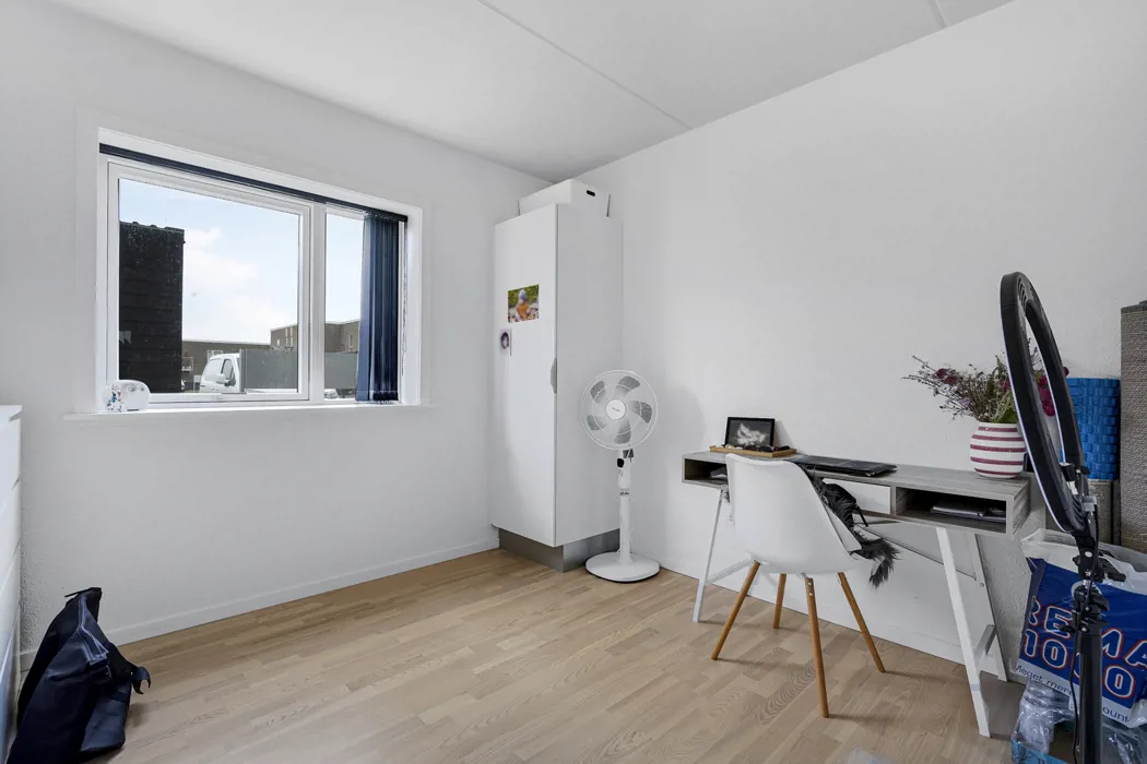 Flot 4-værelses lejlighed på James Tobins Alle 5