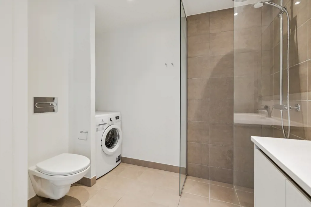 Lys 2-værelses lejlighed med altan 7