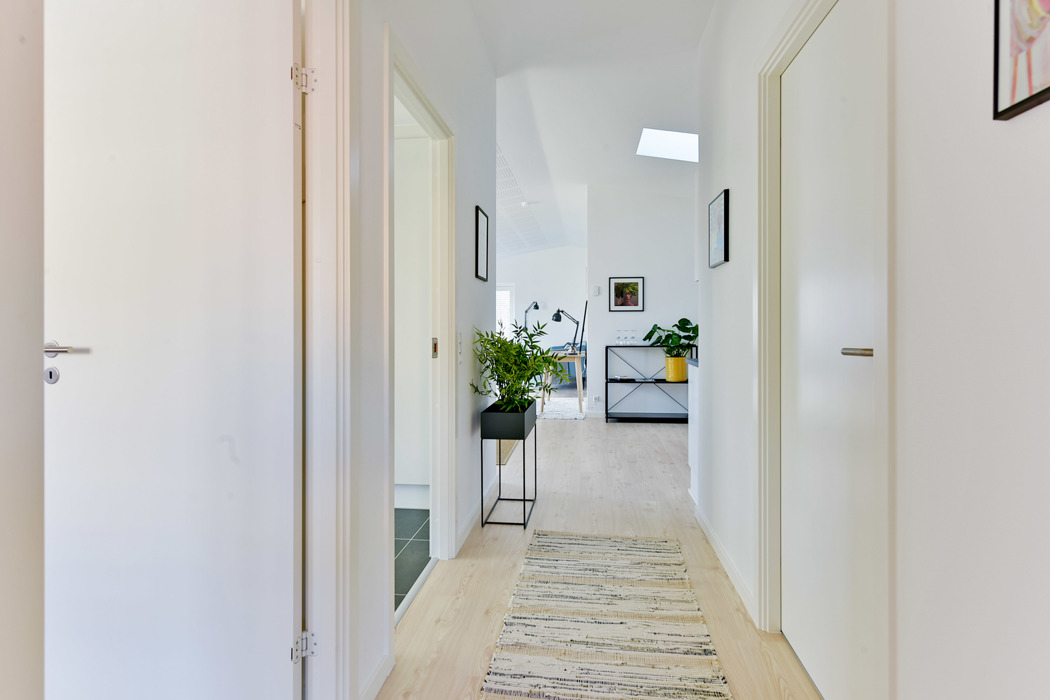 Fantastisk 4-værelses rækkehus i Viby J 13