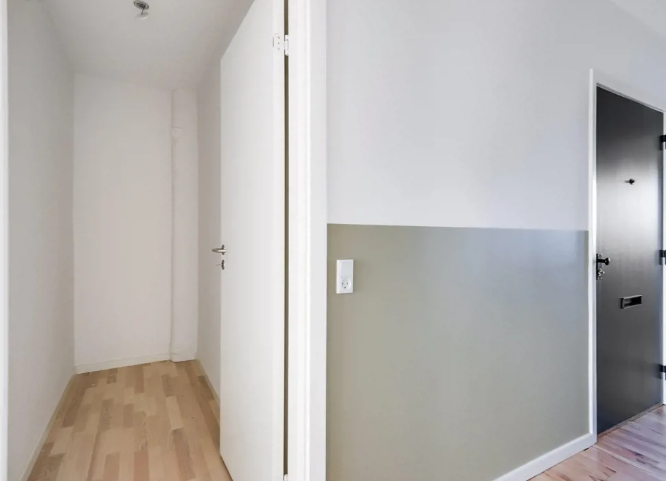 Lys og velindrettet 3-værelses lejlighed med altan i Aalborg SV 10