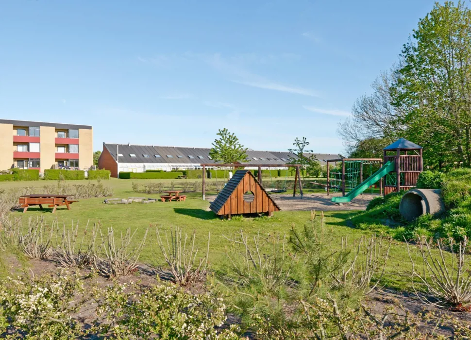 Lys og velindrettet 3-værelses lejlighed med altan i Aalborg SV 17