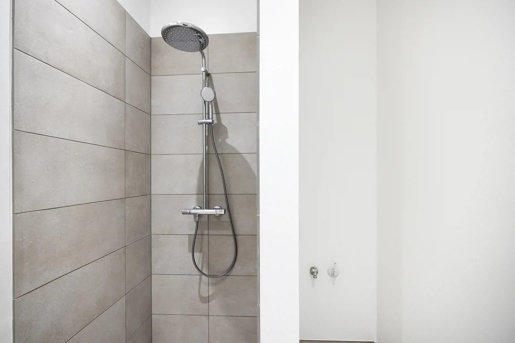 Nyrenoveret 2-værelses lejlighed i starten af Vestbyen 10