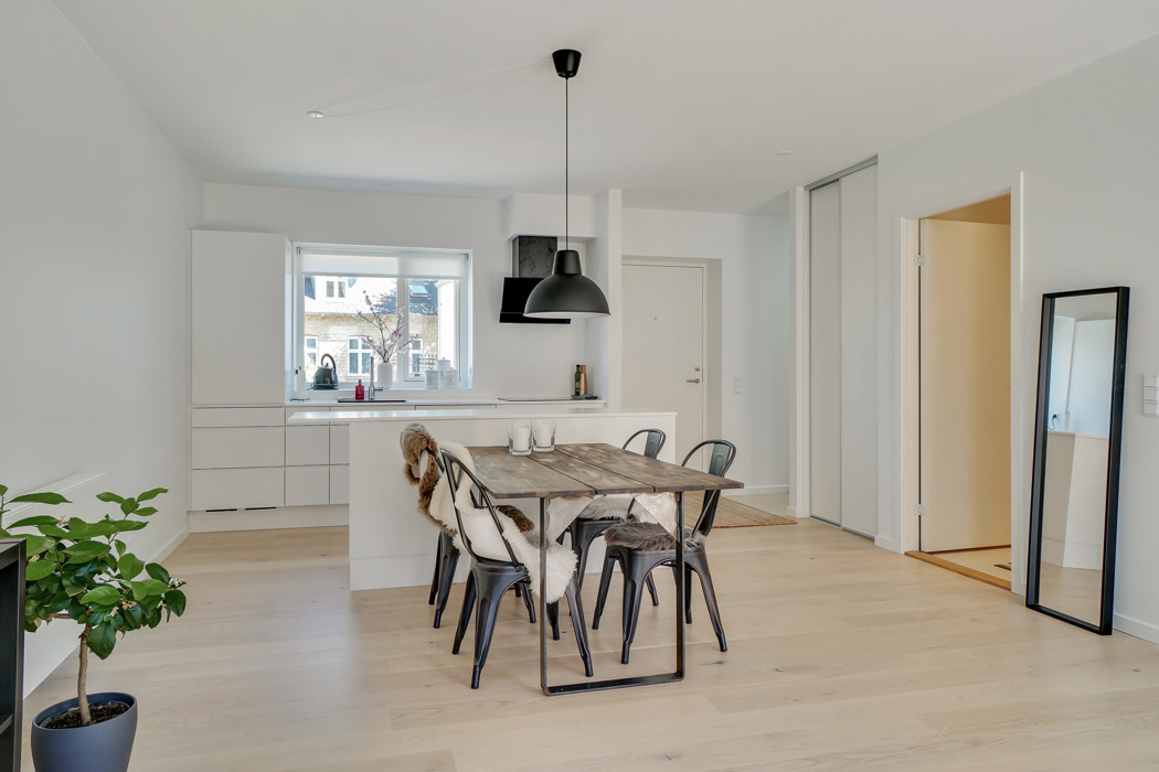 Flot 4-værelses rækkehus i Gl. Hasseris 7