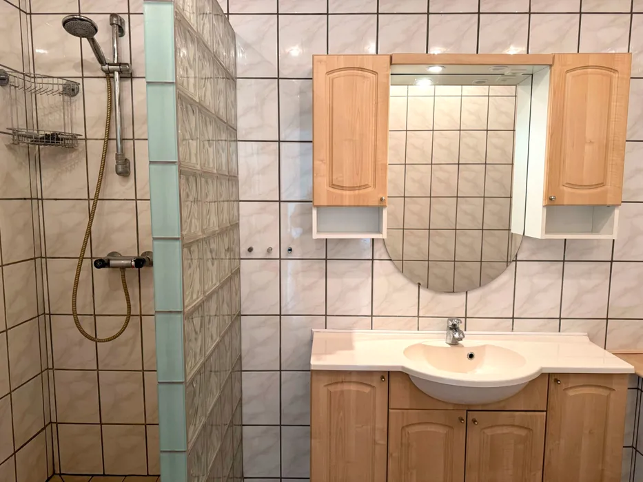 Lys 2-værelses lejlighed i Nørresundby 10