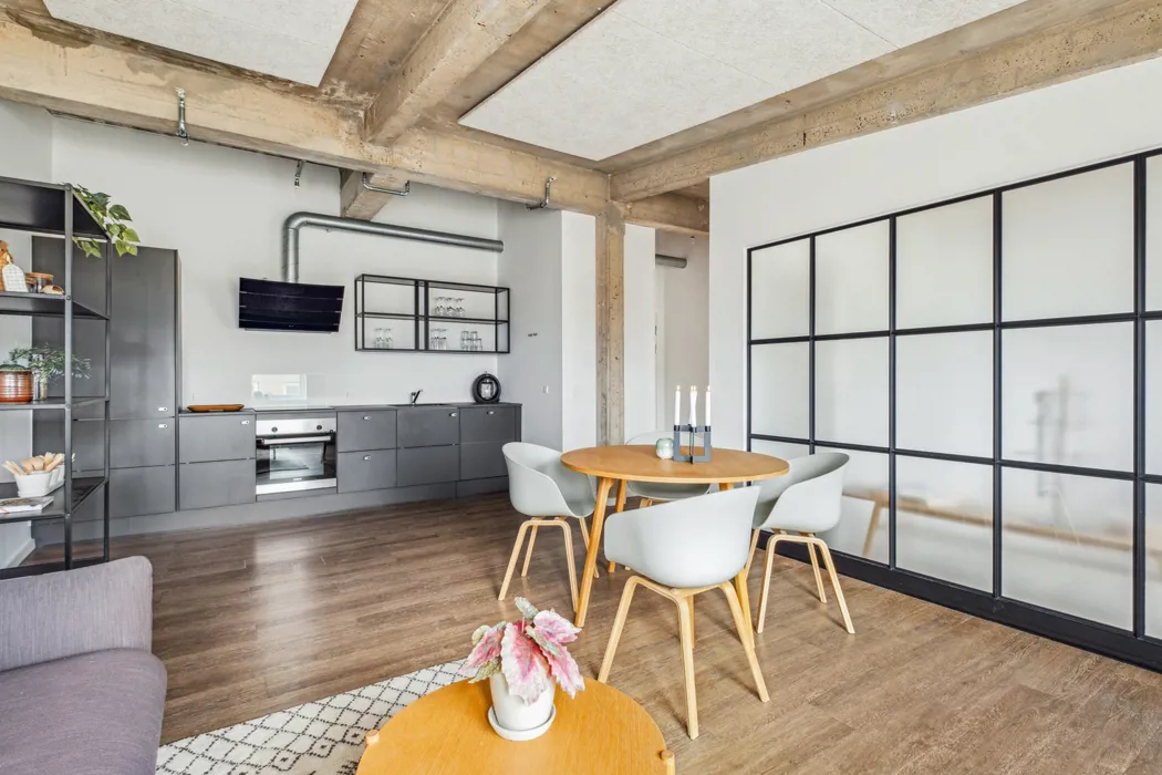 Unik 2-værelses lejlighed på Strandvejen i New Yorker-stil 2