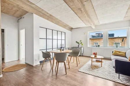 Unik 2-værelses lejlighed på Strandvejen i New Yorker-stil 1