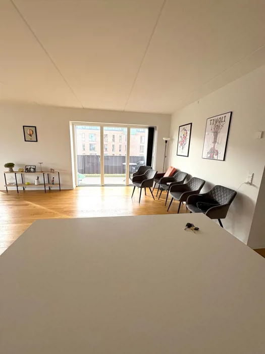 Stor, moderne 4-værelses lejlighed i Randers 4