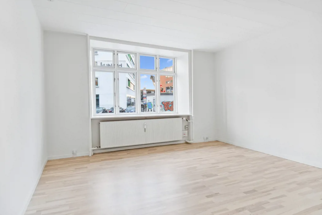 Indflytningsklar 2-værelses tæt på centrum 3