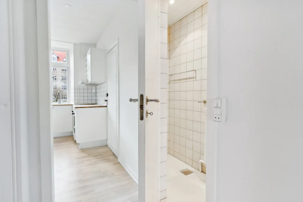 Indflytningsklar 2-værelses tæt på centrum 14