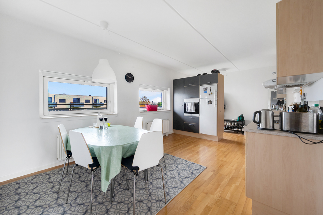 Moderne 4-værelses lejlighed på Blegkilde Alle 3