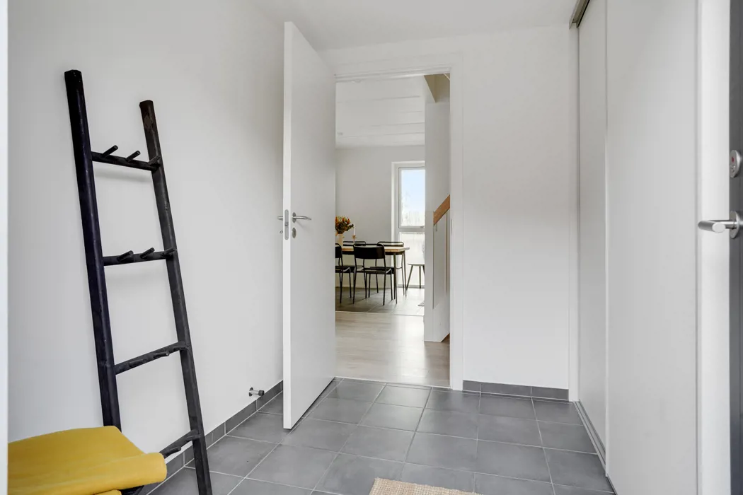 2-plans rækkehus med moderne Faciliteter og husdyr tilladt 12