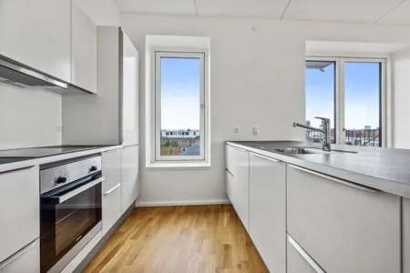 Skøn 4-værelses lejlighed med altan i AstaHus 1