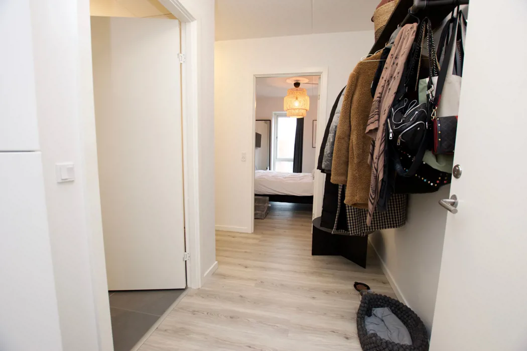 Flot 3-værelses lejlighed med stor altan på Eternitten 16