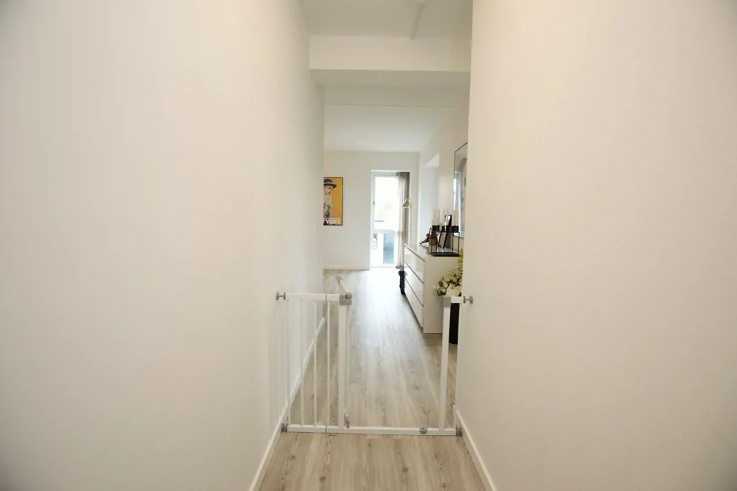 Flot 3-værelses lejlighed med stor altan på Eternitten 10