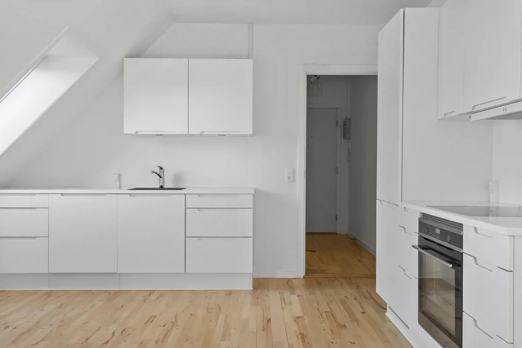 4-værelses taglejlighed med altan 4