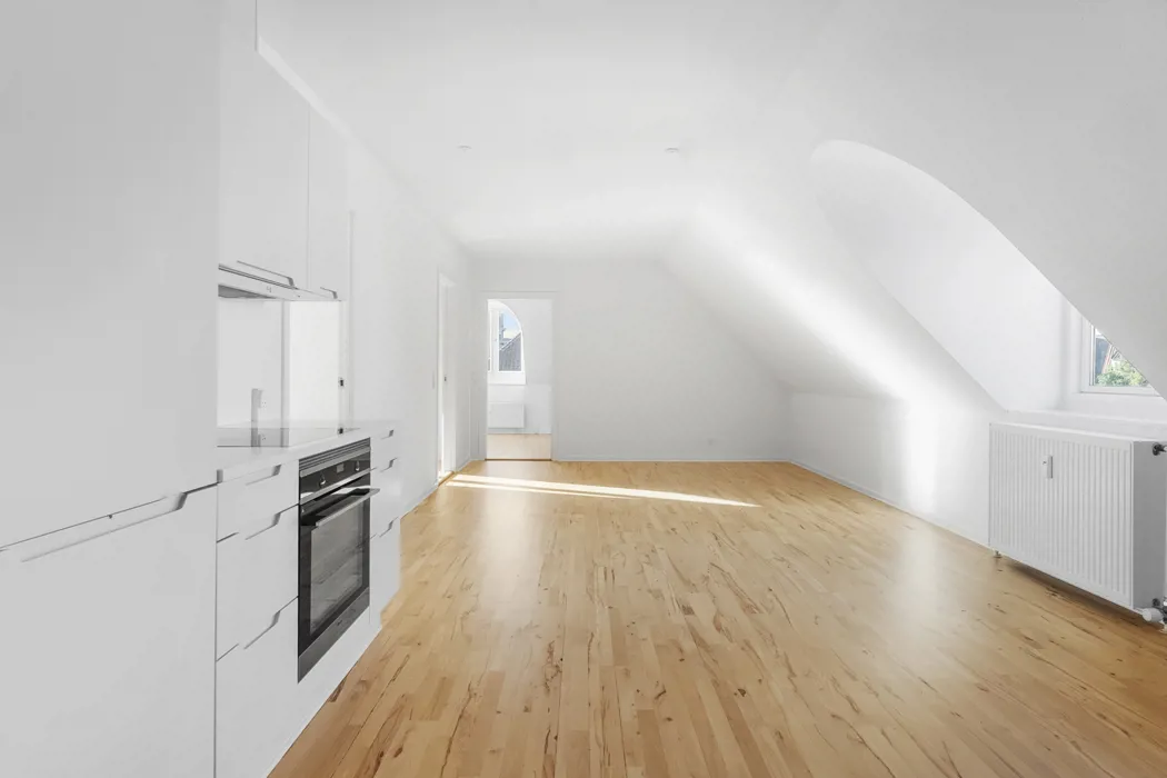 4-værelses taglejlighed med altan 1