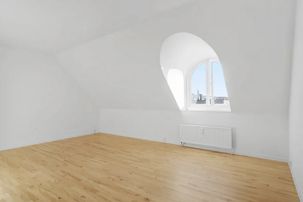 4-værelses taglejlighed med altan 5