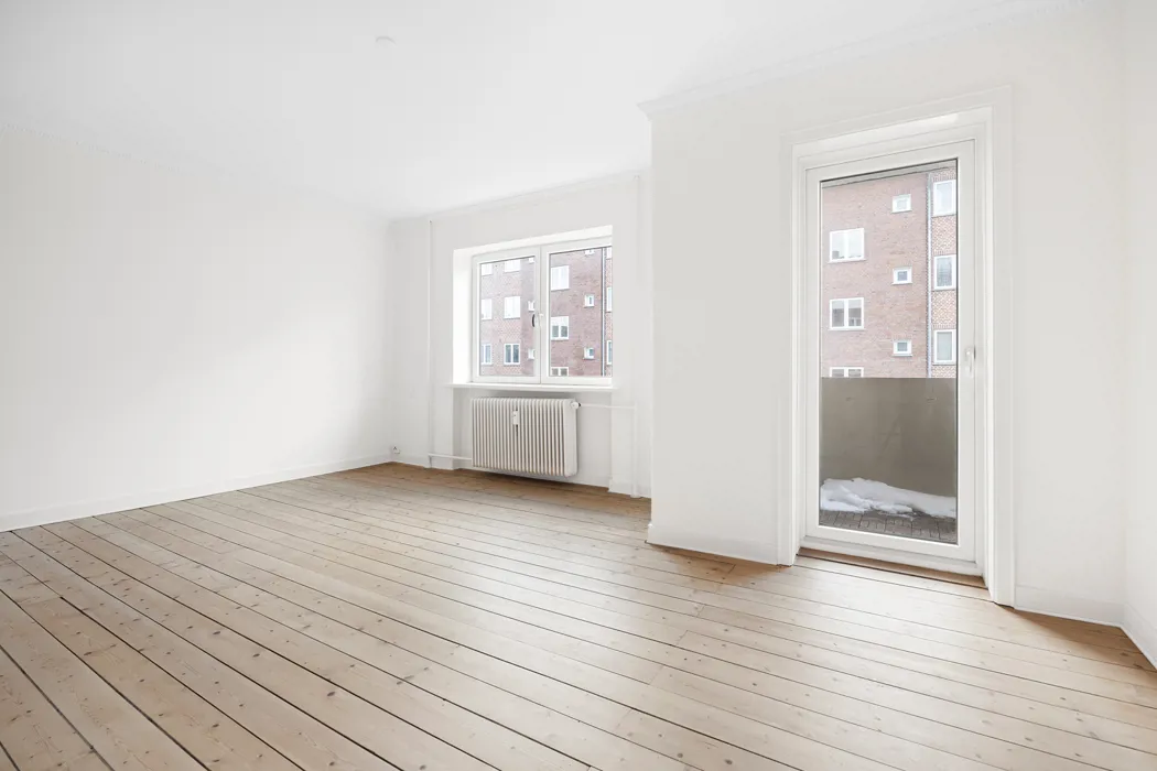 Lys 2-værelses med to altaner 2