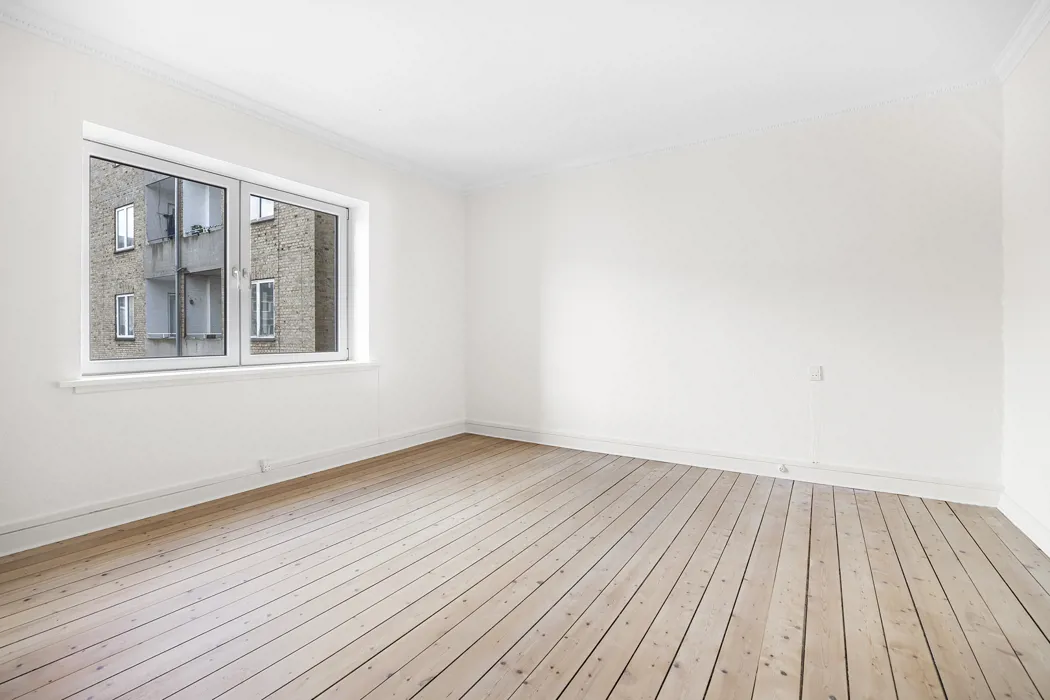 Lys 2-værelses med to altaner 4