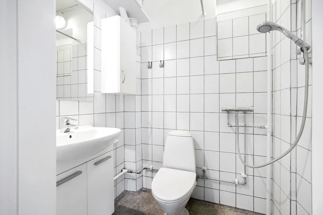 Lys 2-værelses med to altaner 9