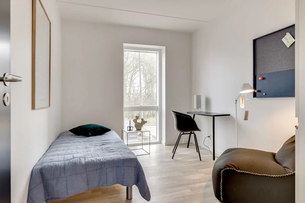 Stort, skønt 4-værelses rækkehus i Hasserislund 11