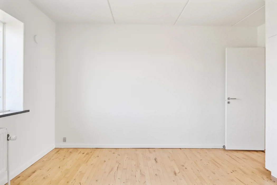 Dejlig 4-værelses lejlighed på Thulevej 8