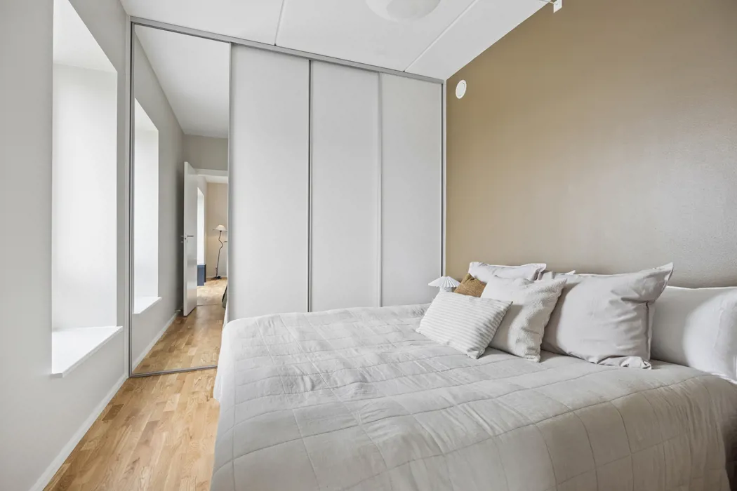 Stilren 4-værelses lejlighed med skøn altan 7