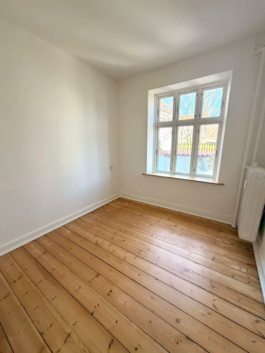 Hyggelig 2-værelses høj stuelejlighed  6