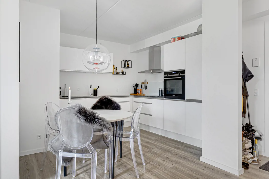 Dejlig 3-værelses lejlighed med walk in closet i Aalborg C 1