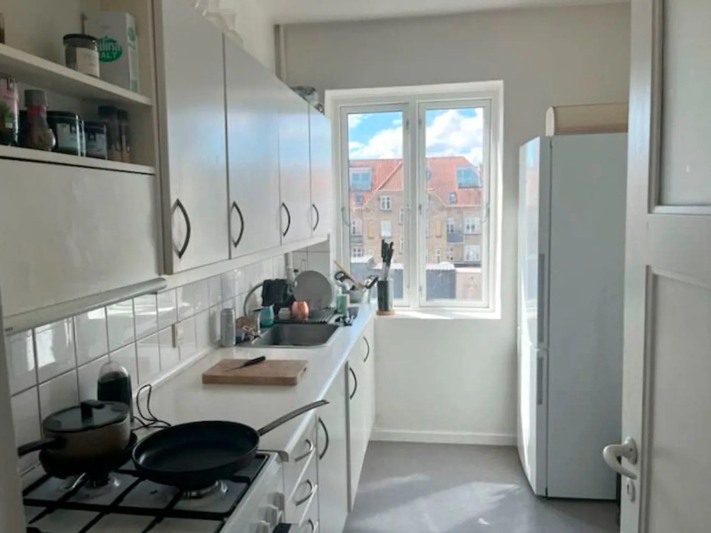 Vesterbro 93, 4. tv., Lys 3-værelses lejlighed med altan midt på Vesterbro billede 1