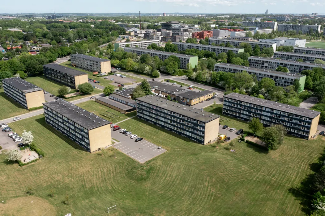 Hyggelig 2-værelses lejlighed med altan i Hejredalsparken 12