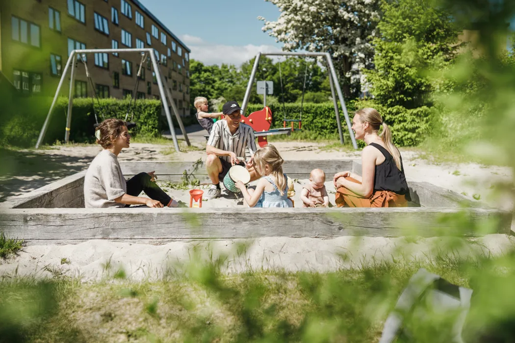 Hyggelig 2-værelses lejlighed med altan i Hejredalsparken 2