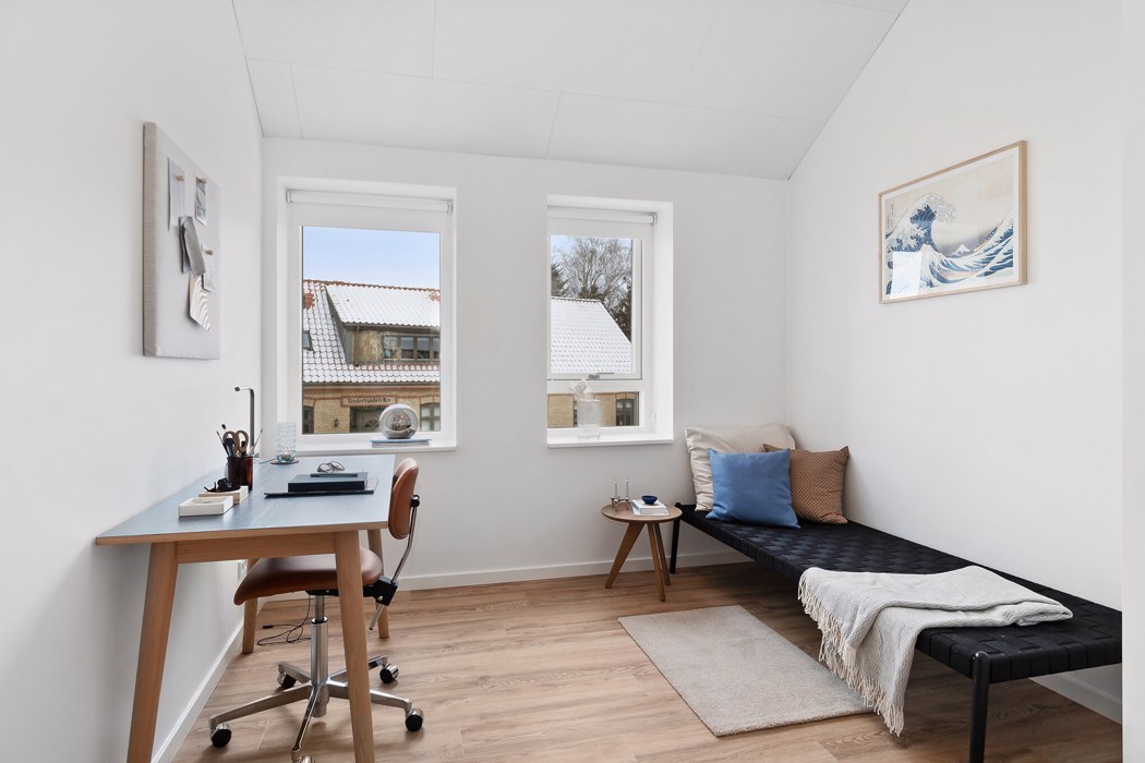 Moderne 4-værelses rækkehus i to plan i Jasminparken 10