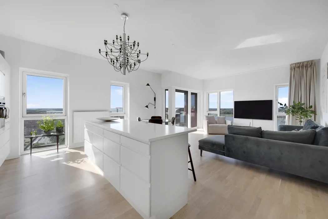 Stor 3-værelses lejlighed med fantastisk udsigt i Taffeltårnet 4
