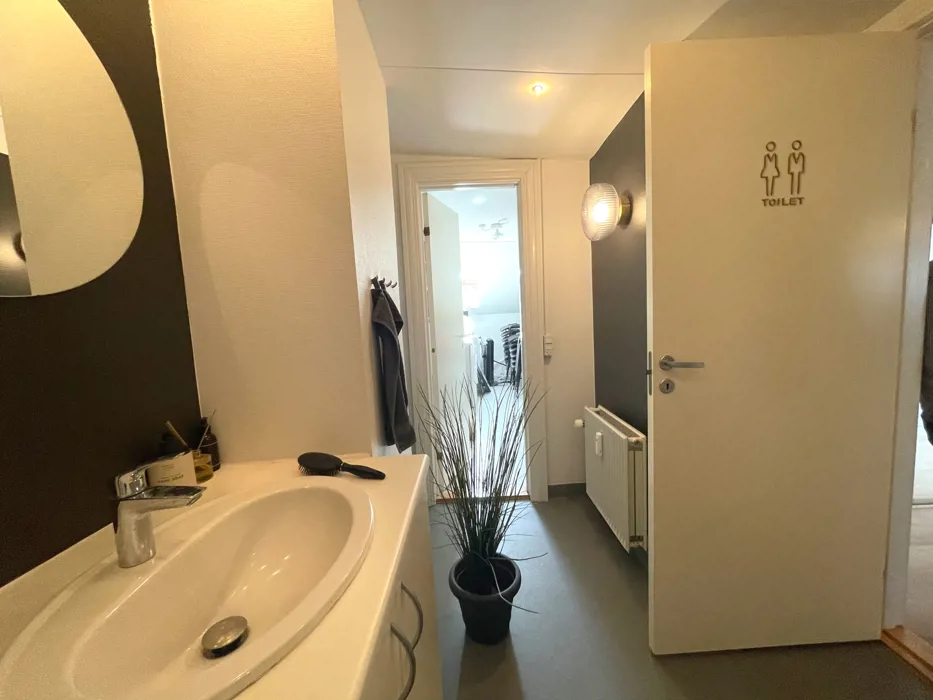 Moderne 3-værelses lejlighed med god plads i Aalborg C 9