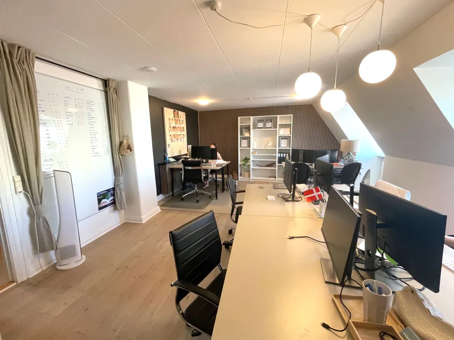 Moderne 3-værelses lejlighed med god plads i Aalborg C 4