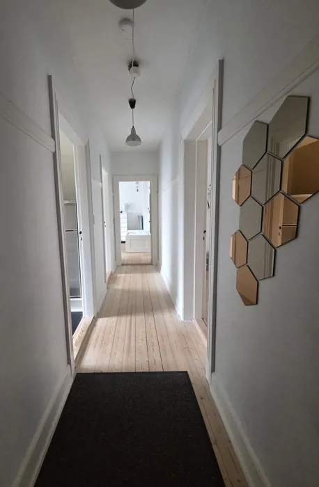 Stor, flot 3-værelses lejlighed i Vestbyen  7