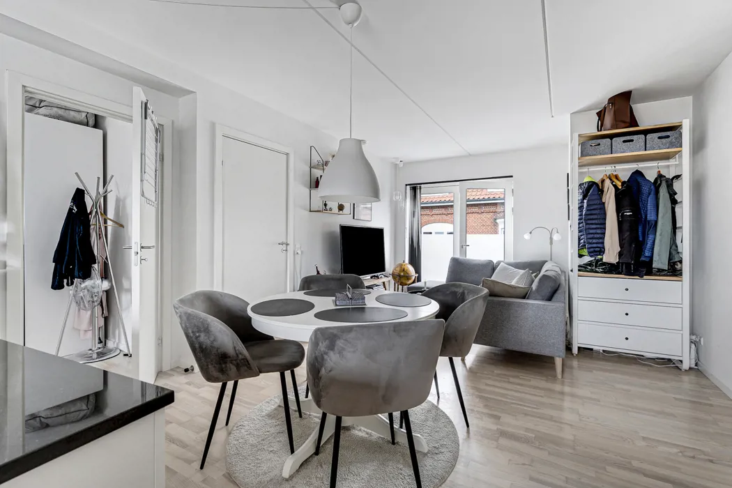 Skøn 3-værelses lejlighed med fælles tagterrasse i Aalborg C 7
