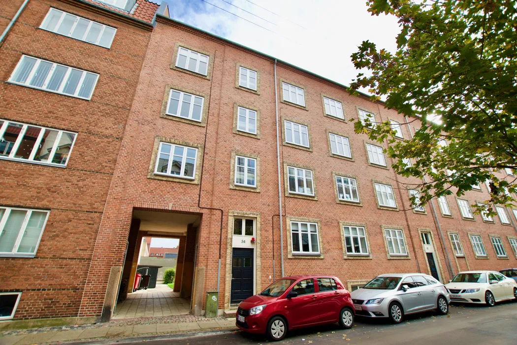 Charmerende 3-værelses lejlighed i Vestbyen 12