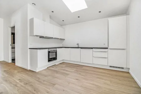 Moderne 4-værelses rækkehus i Viby J 1