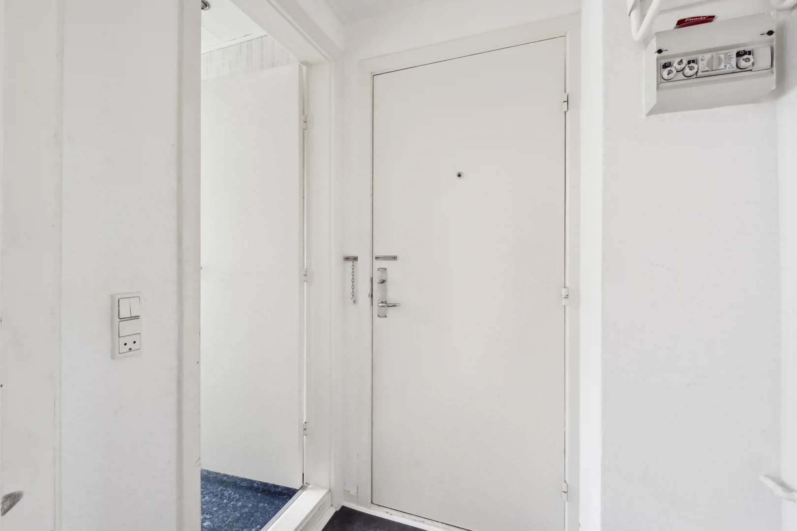 2-room apartment in Ålborg image 6