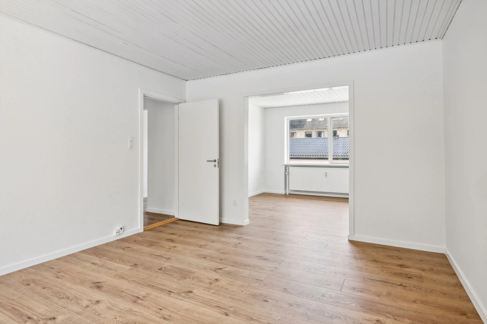 Skovvej, Indbydende 5-værelses hus i skønne Nørresundby billede 4
