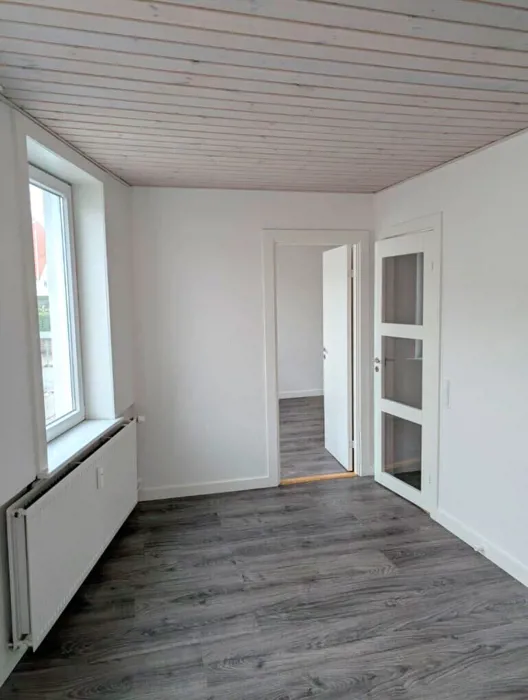 Lys og indbydende 2-værelses lejlighed i Hjørring centrum 8
